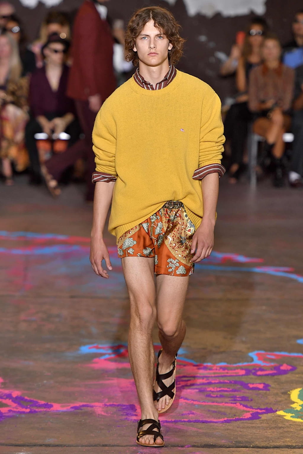 Fashion Week Milan Spring/Summer 2020 look 16 from the Etro collection 男装