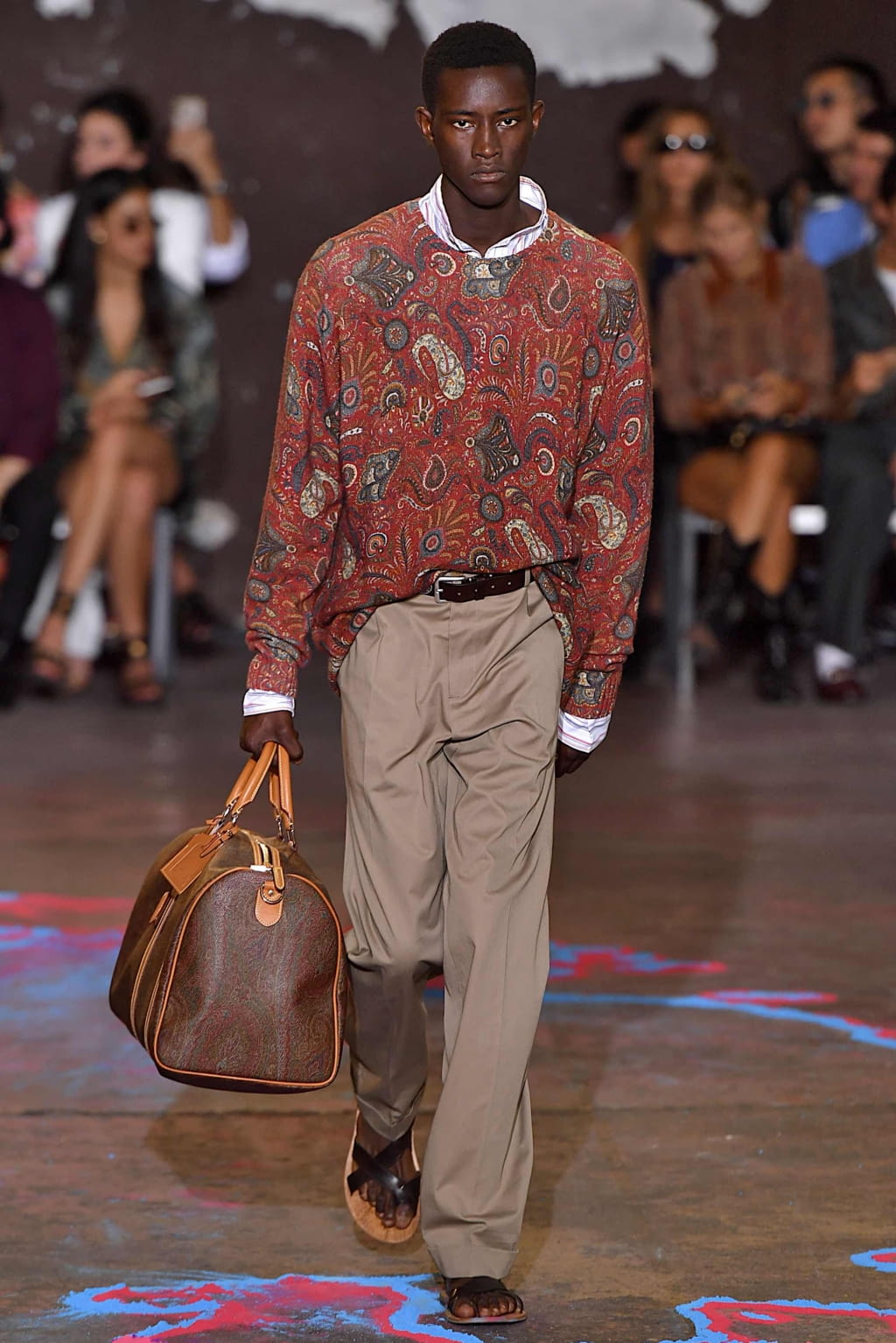 Fashion Week Milan Spring/Summer 2020 look 17 from the Etro collection 男装