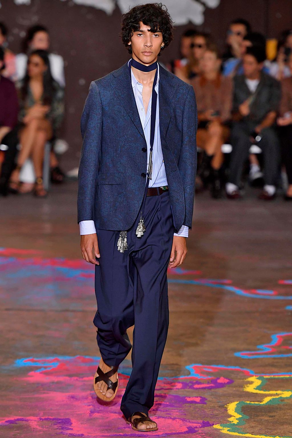 Fashion Week Milan Spring/Summer 2020 look 28 from the Etro collection menswear