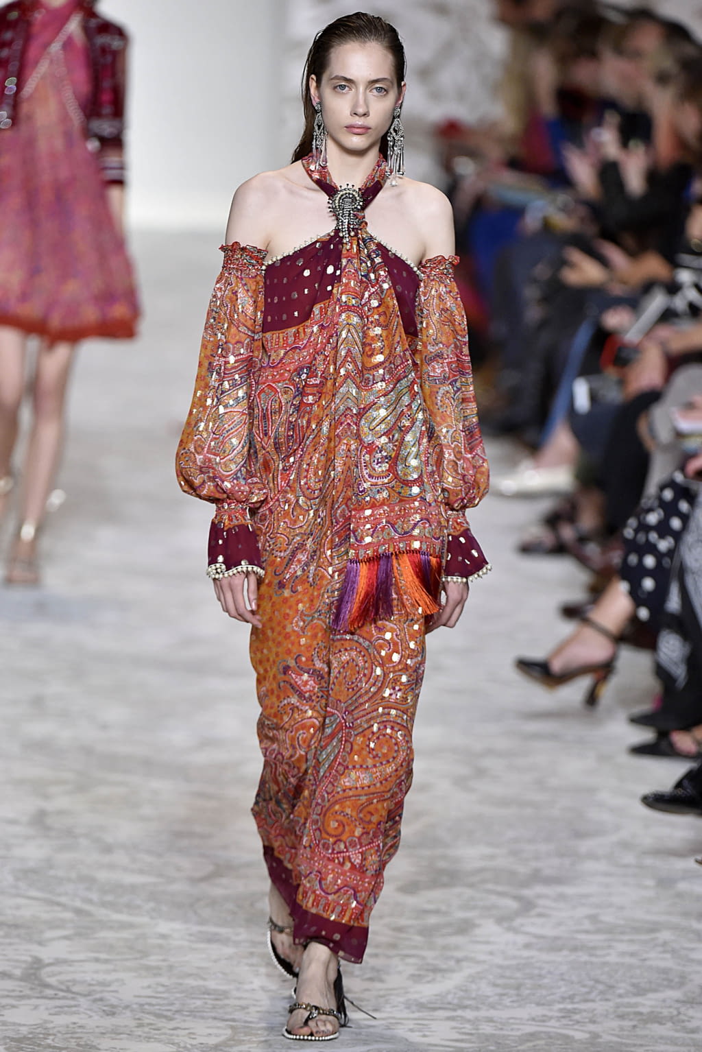 Fashion Week Milan Spring/Summer 2018 look 87 from the Etro collection 女装