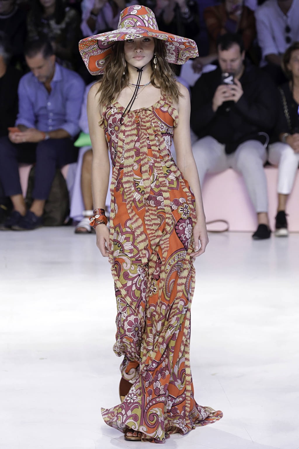 Fashion Week Milan Spring/Summer 2019 look 3 from the Etro collection womenswear