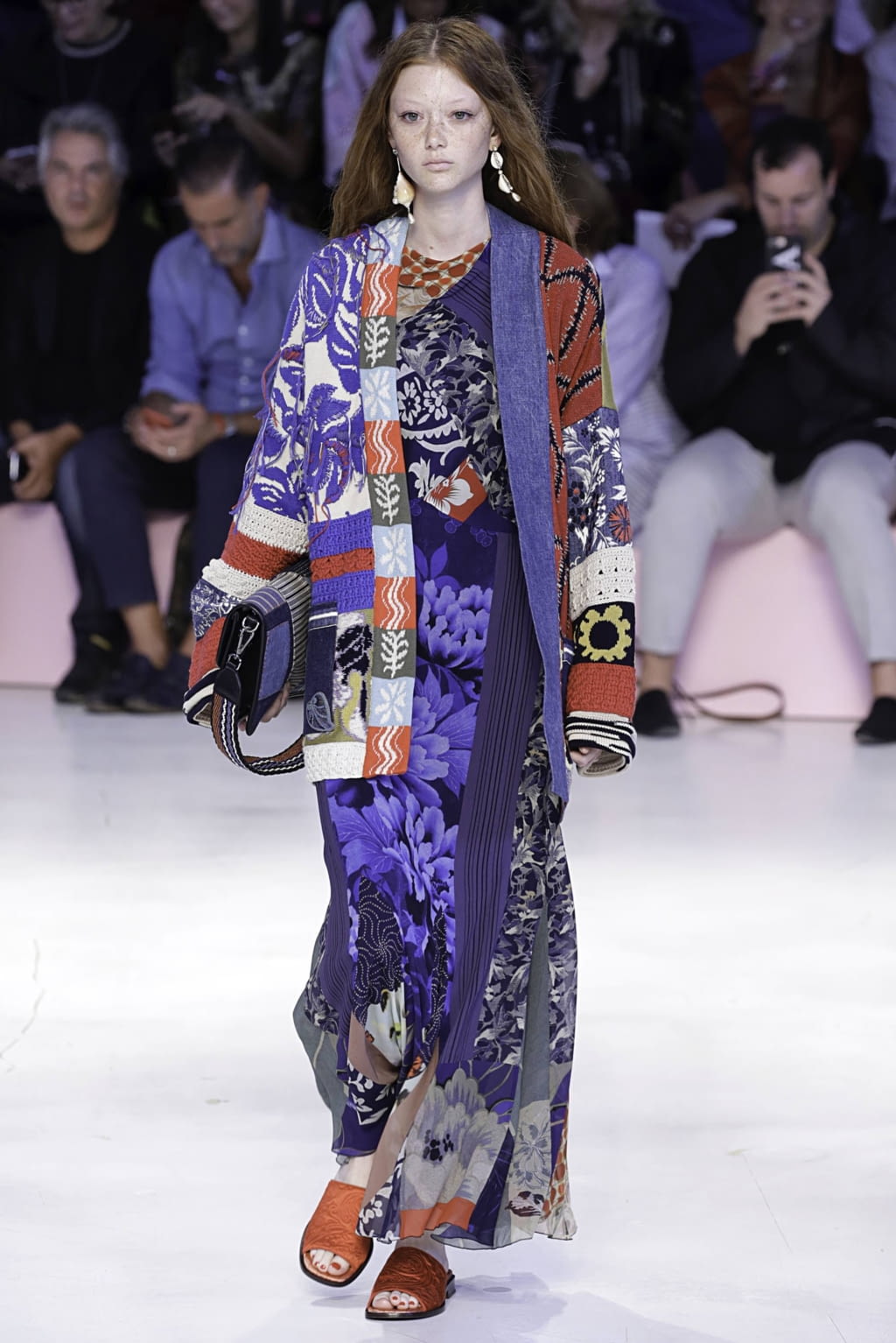 Fashion Week Milan Spring/Summer 2019 look 4 from the Etro collection 女装