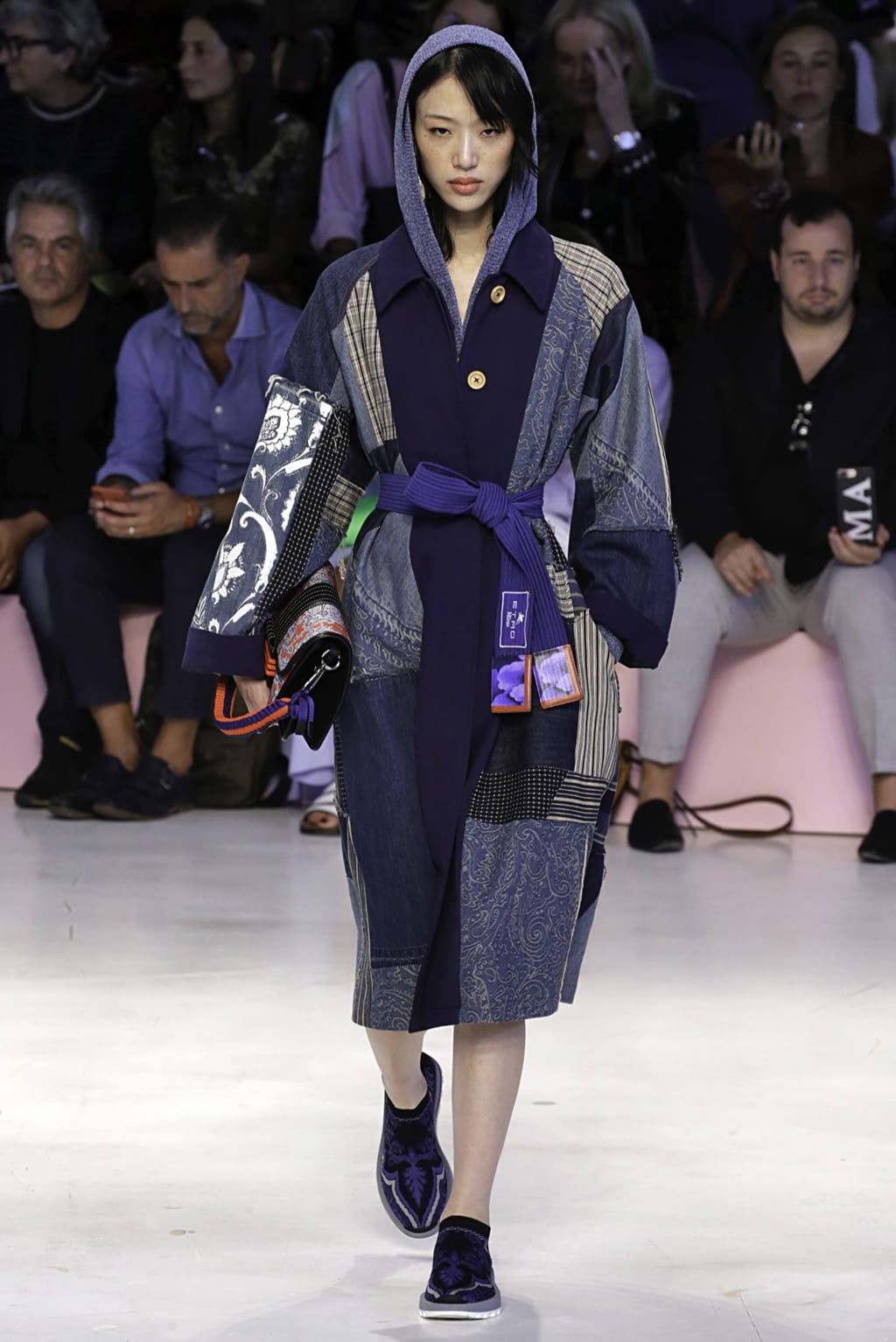 Fashion Week Milan Spring/Summer 2019 look 13 from the Etro collection womenswear