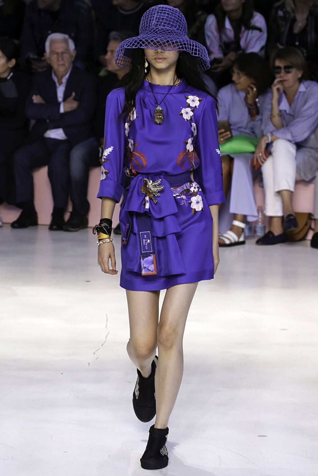 Fashion Week Milan Spring/Summer 2019 look 14 from the Etro collection 女装