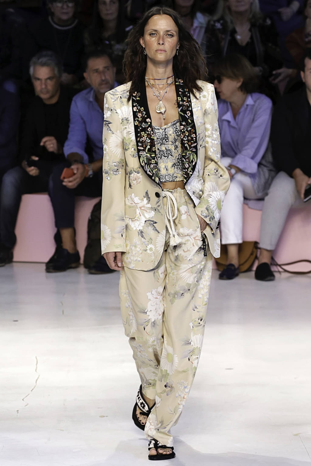 Fashion Week Milan Spring/Summer 2019 look 59 from the Etro collection 女装