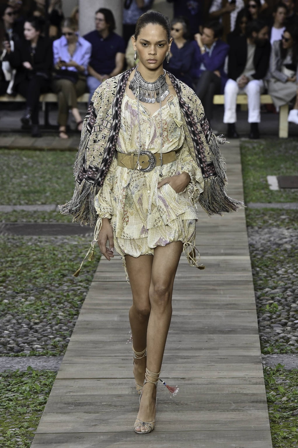 Fashion Week Milan Spring/Summer 2020 look 10 de la collection Etro womenswear