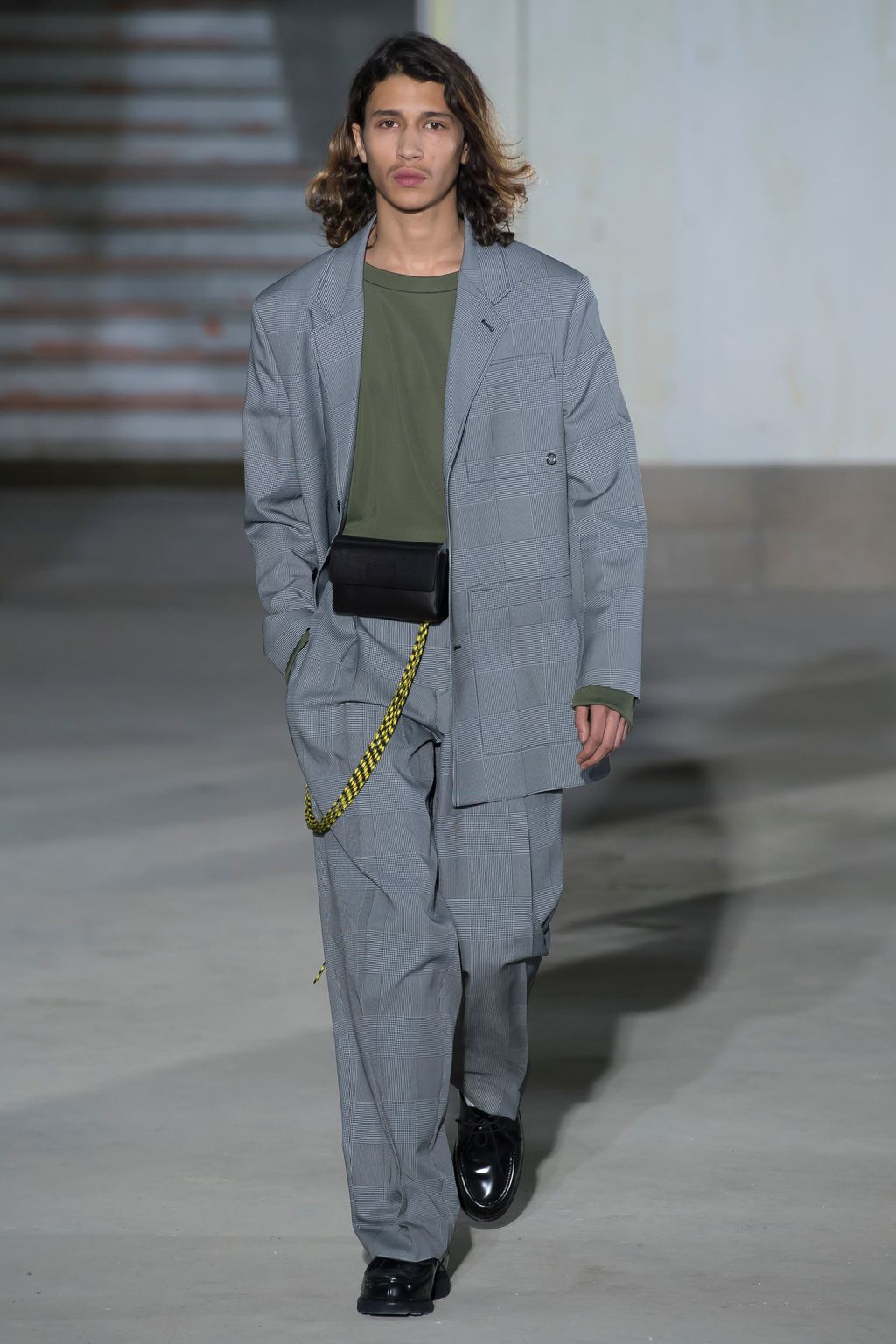 Fashion Week Paris Fall/Winter 2018 look 31 from the Études collection menswear