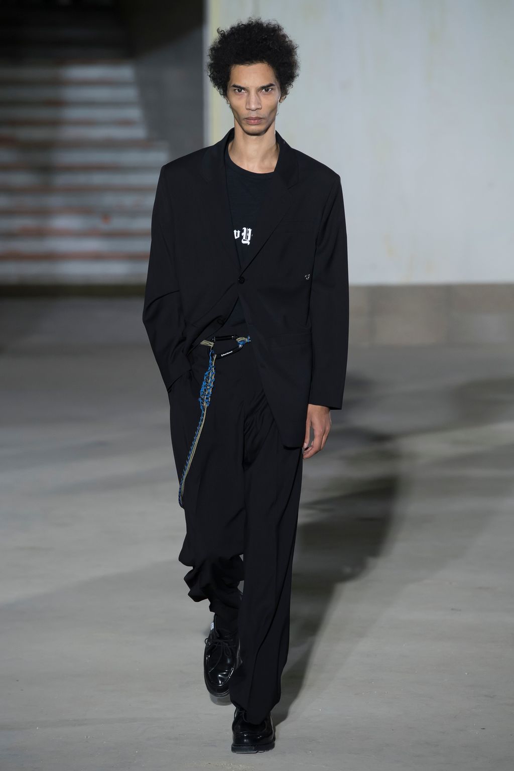 Fashion Week Paris Fall/Winter 2018 look 32 from the Études collection menswear