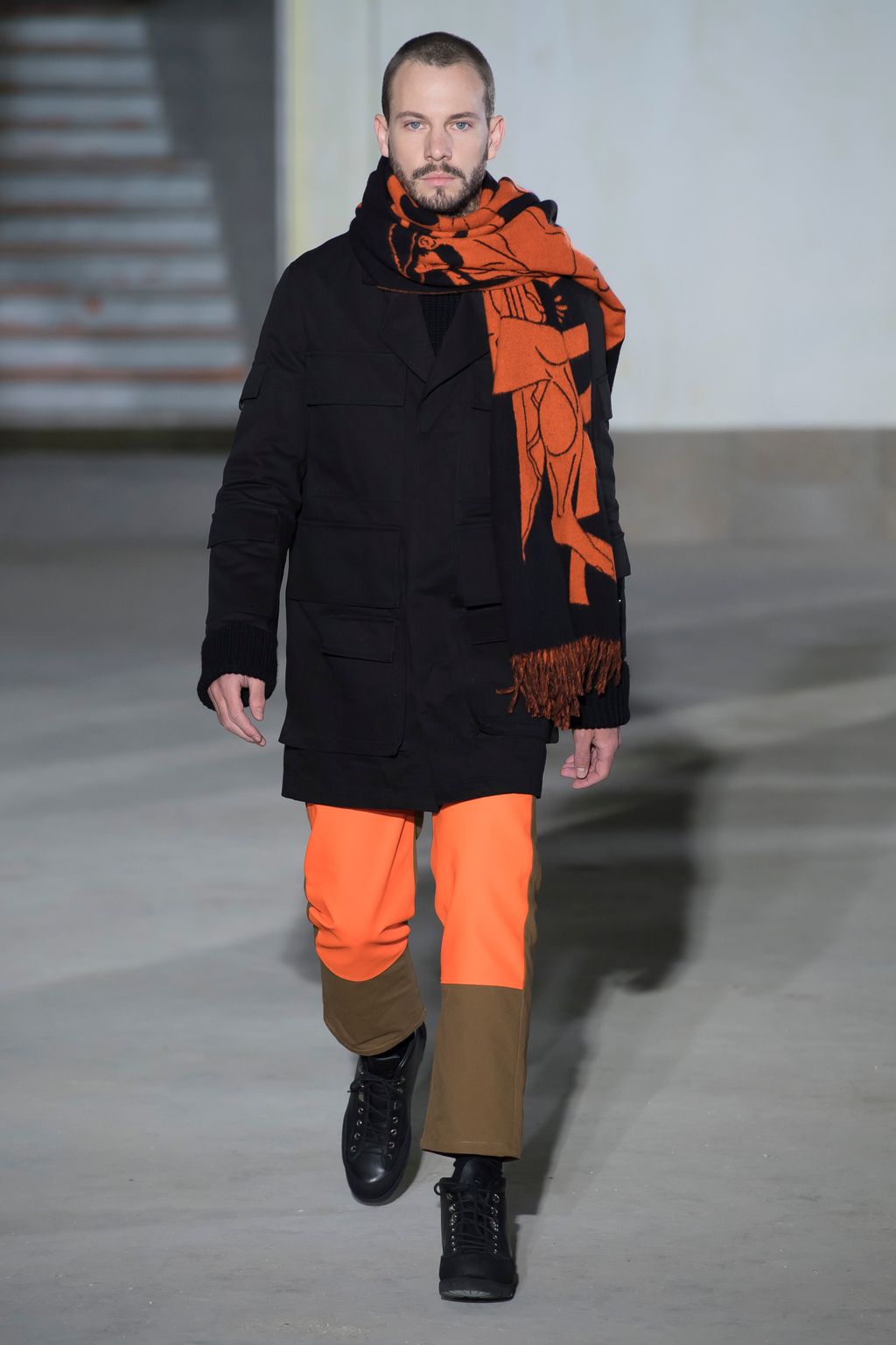 Fashion Week Paris Fall/Winter 2018 look 8 from the Études collection menswear
