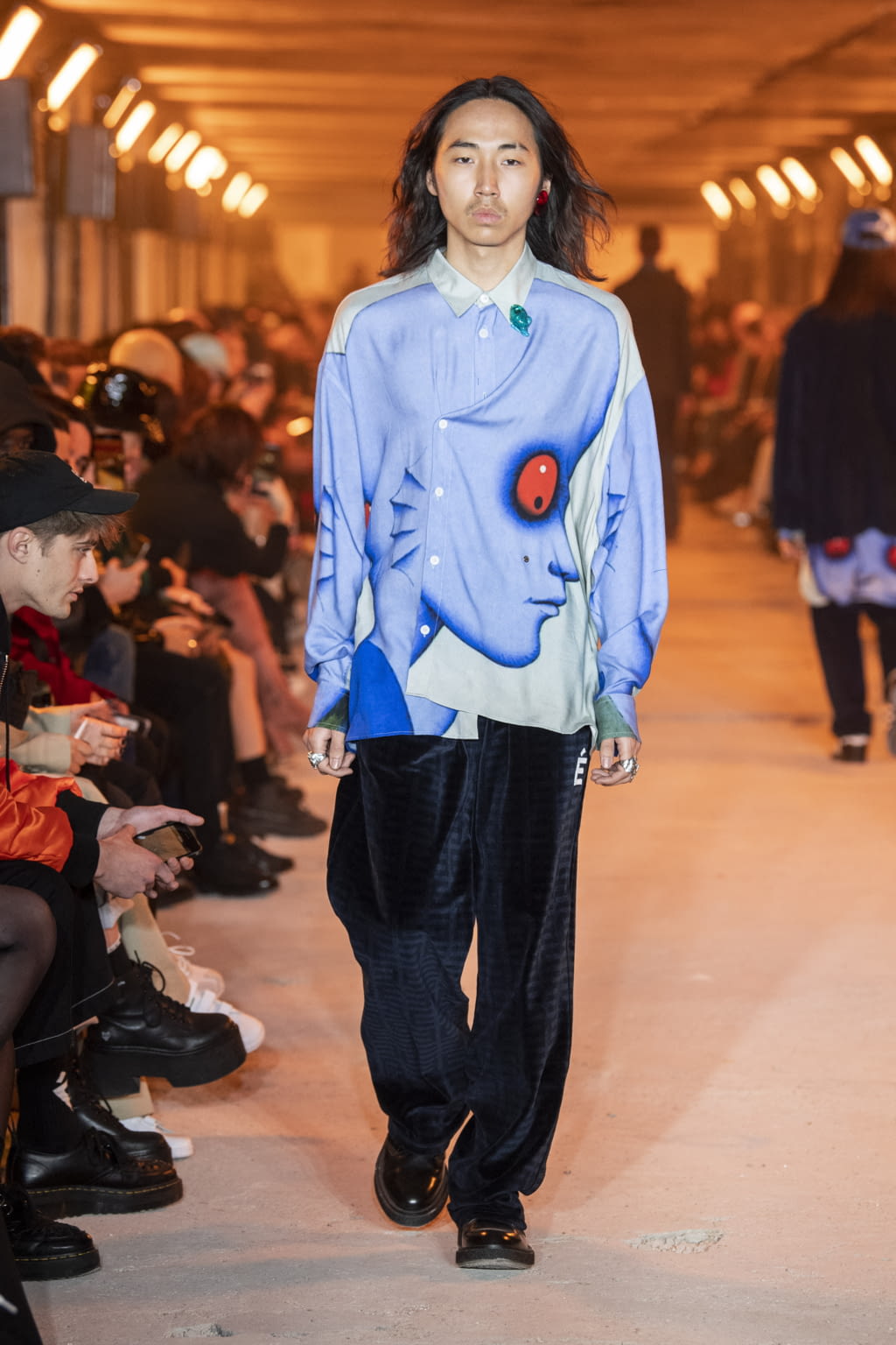 Fashion Week Paris Fall/Winter 2020 look 37 from the Études collection 男装