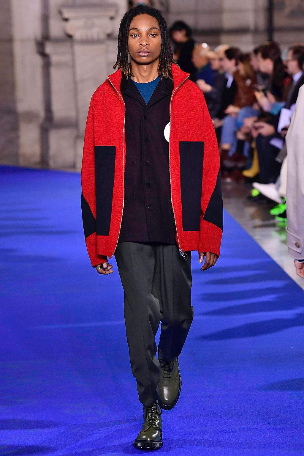 Fashion Week Paris Fall/Winter 2019 look 6 from the Études collection 男装