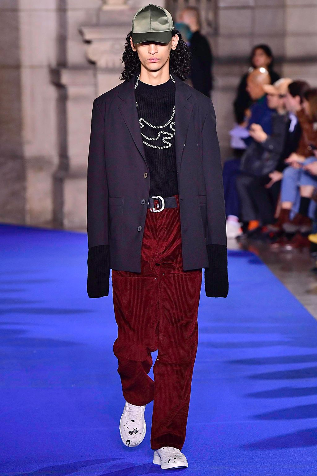 Fashion Week Paris Fall/Winter 2019 look 12 from the Études collection 男装