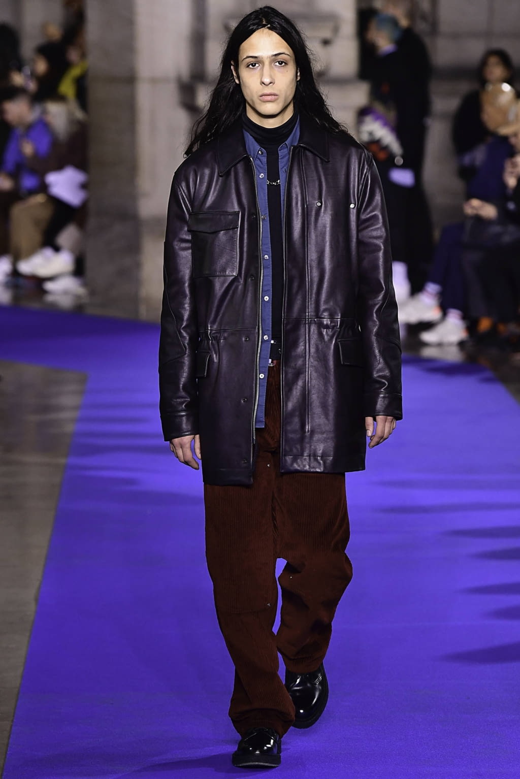 Fashion Week Paris Fall/Winter 2019 look 16 from the Études collection 男装