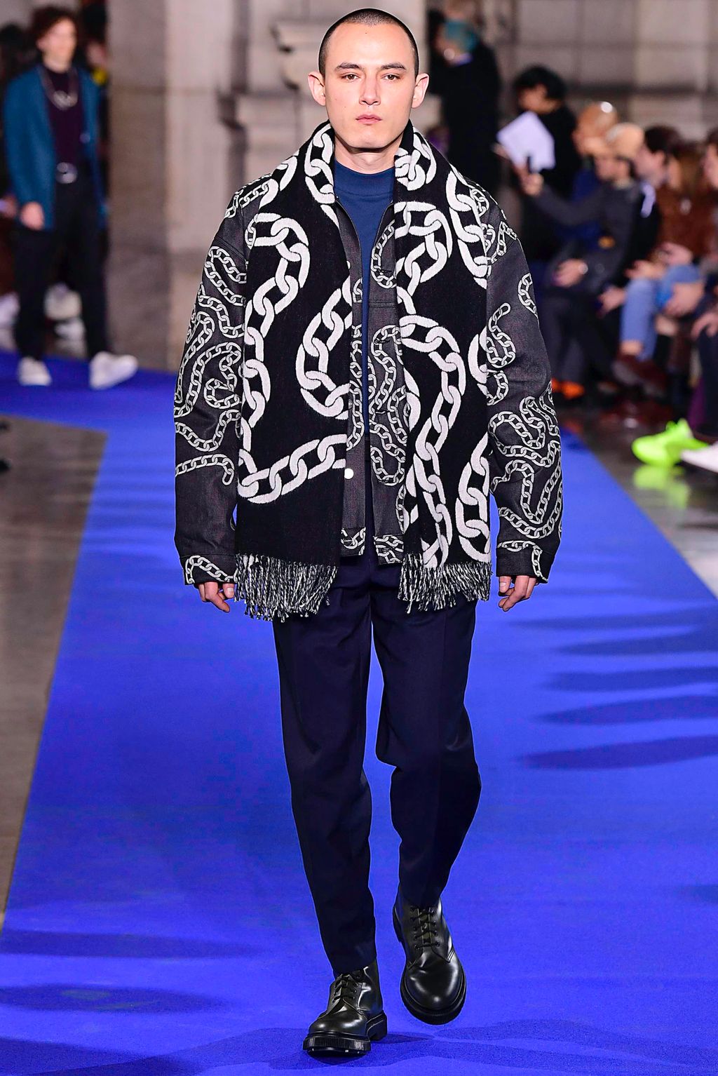 Fashion Week Paris Fall/Winter 2019 look 30 from the Études collection 男装