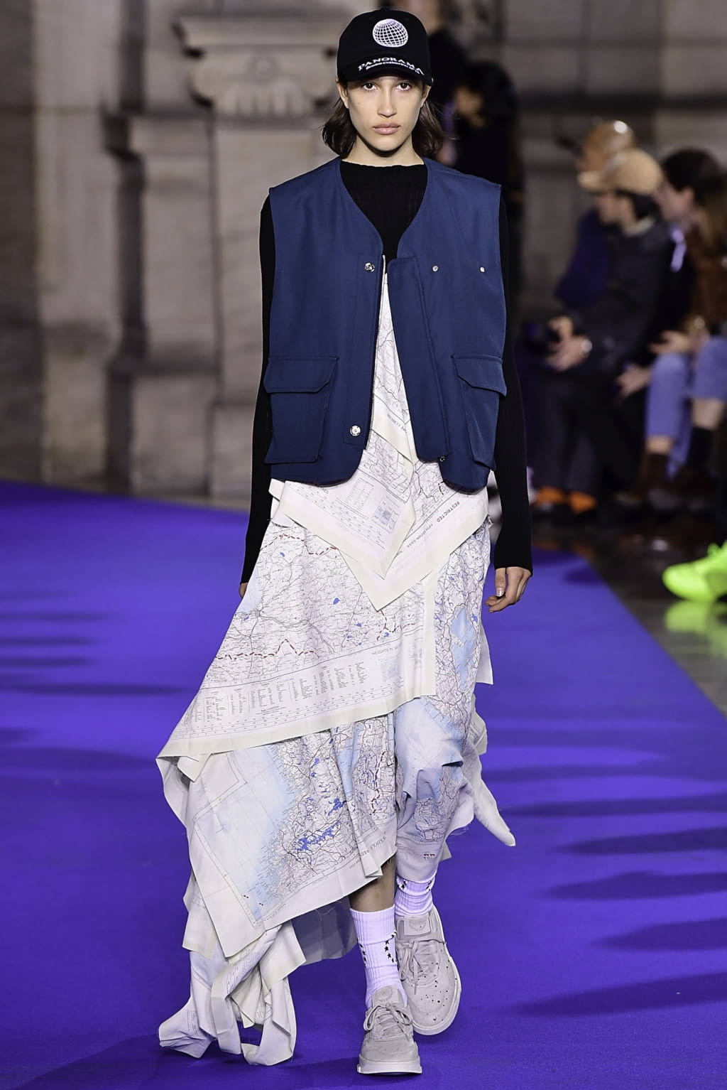 Fashion Week Paris Fall/Winter 2019 look 34 from the Études collection 男装