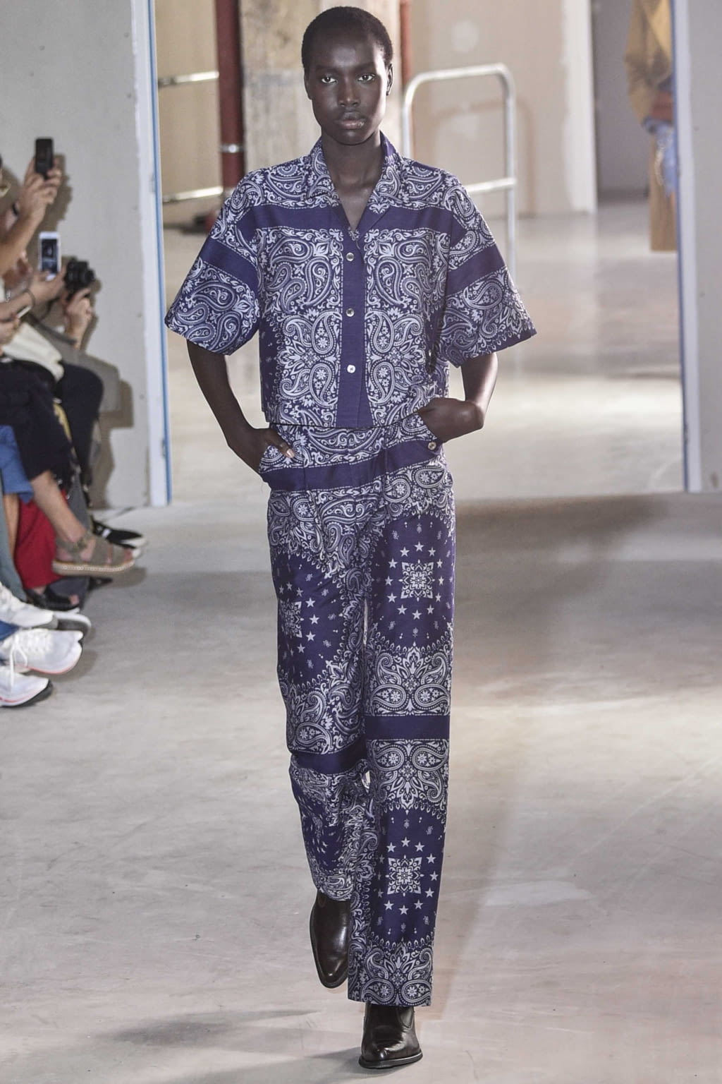 Fashion Week Paris Spring/Summer 2019 look 6 from the Études collection menswear