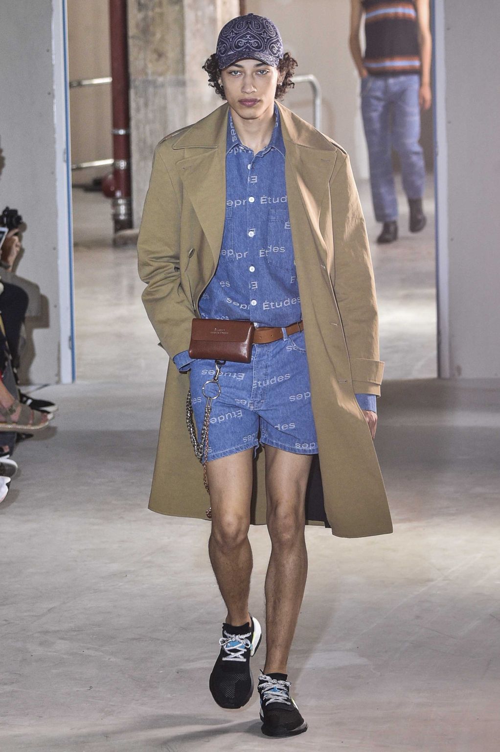 Fashion Week Paris Spring/Summer 2019 look 8 from the Études collection menswear