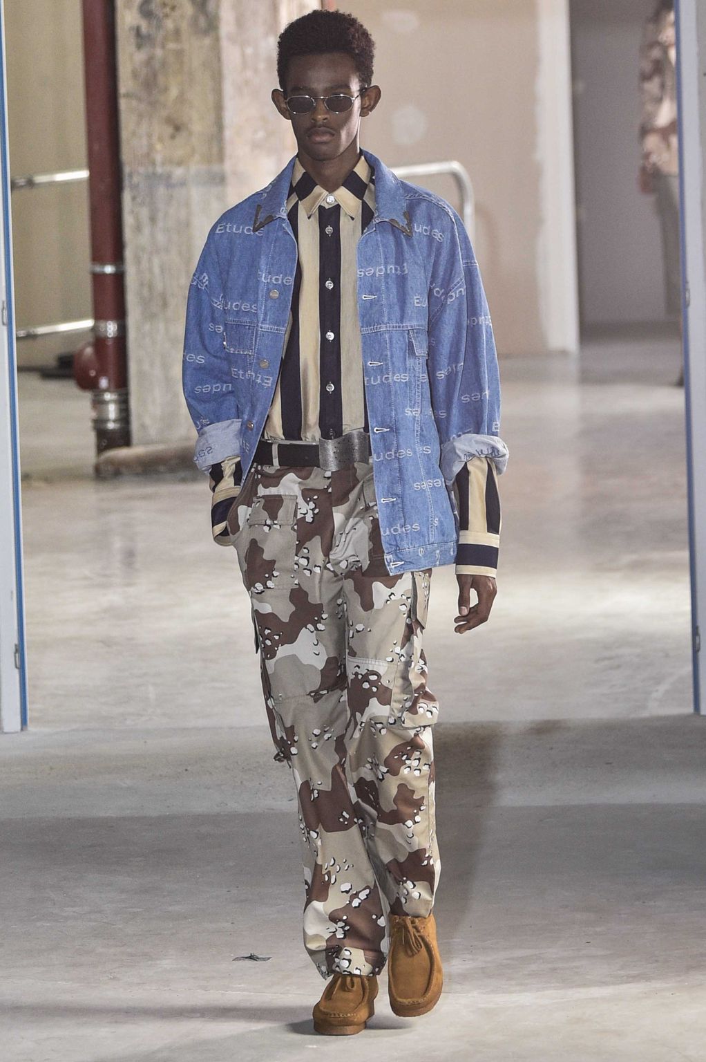 Fashion Week Paris Spring/Summer 2019 look 14 from the Études collection menswear