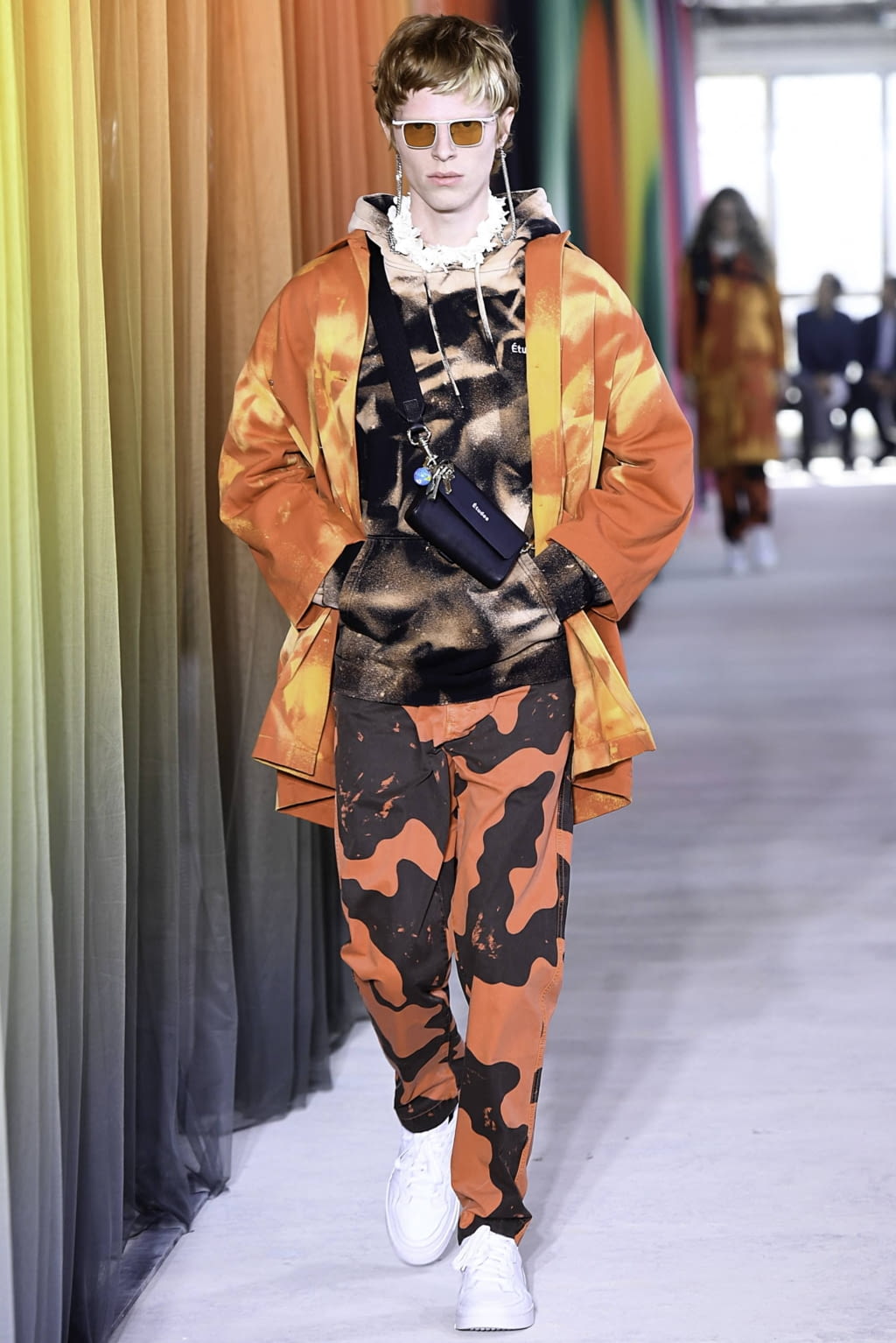Fashion Week Paris Spring/Summer 2020 look 4 from the Études collection 男装