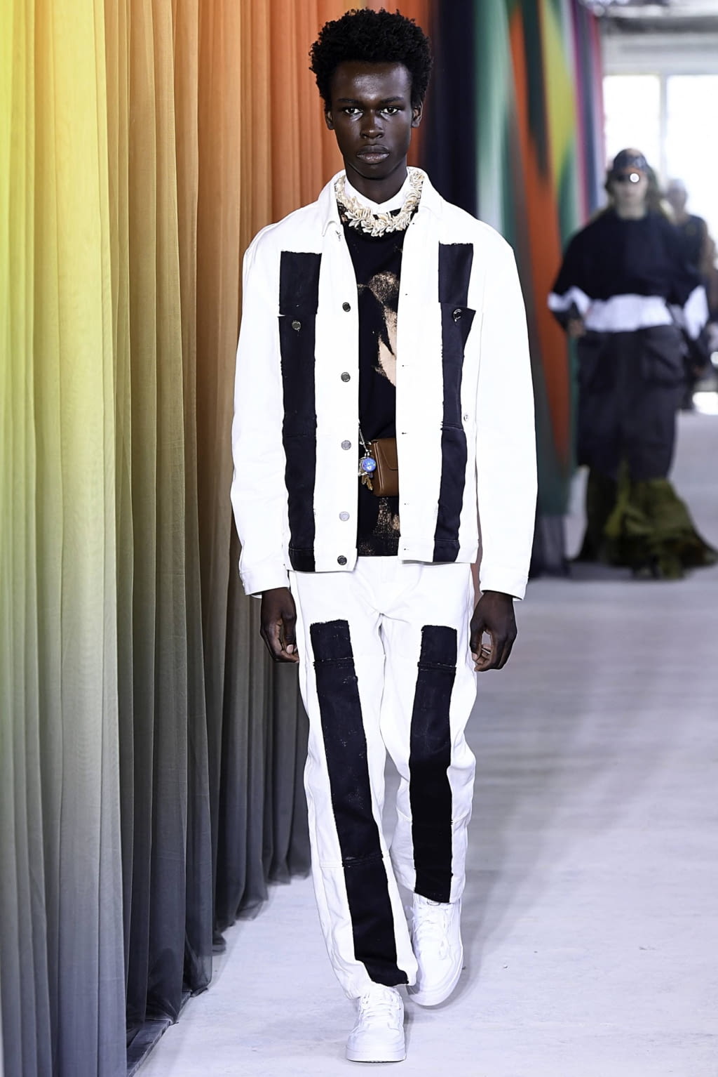 Fashion Week Paris Spring/Summer 2020 look 14 from the Études collection 男装