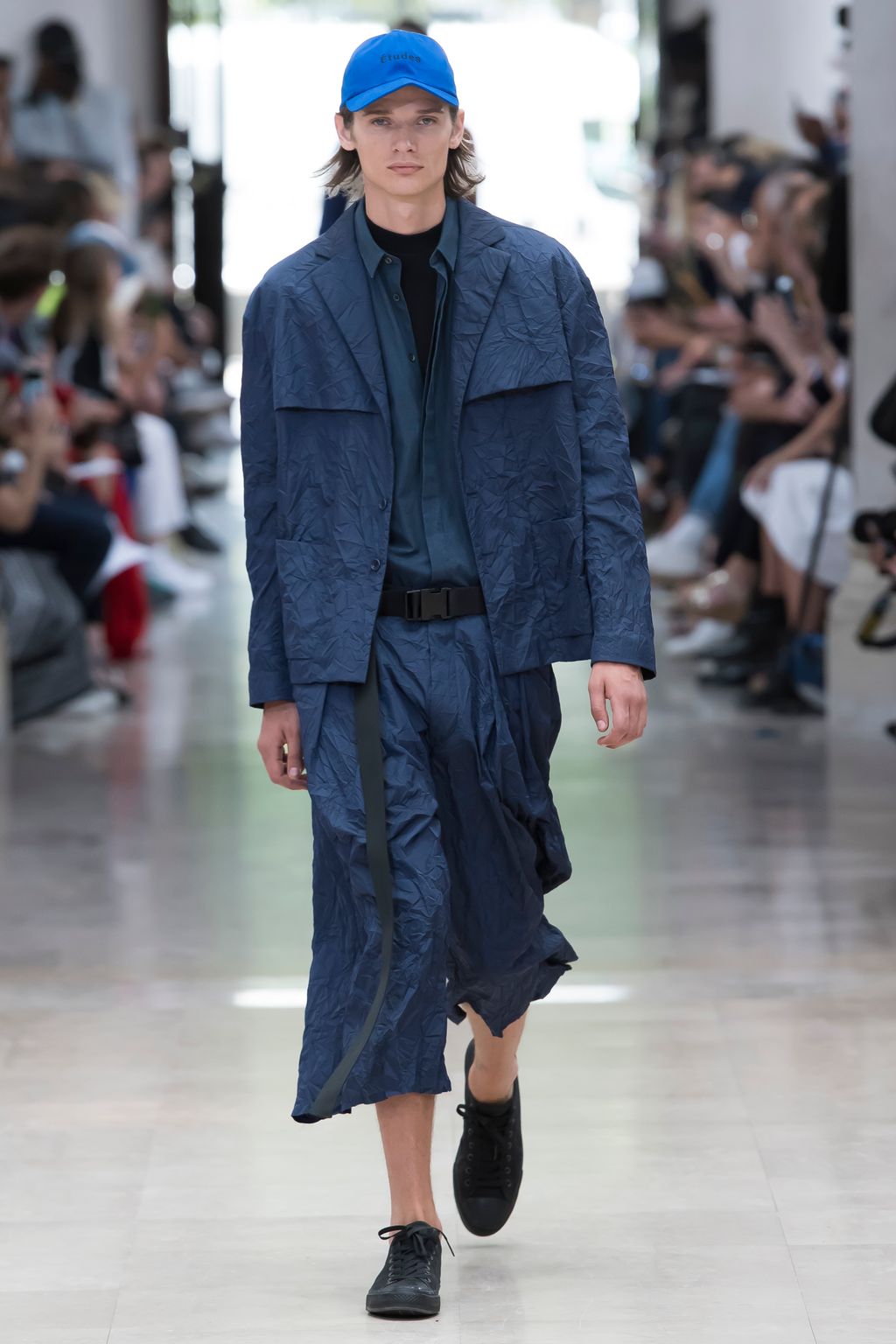 Fashion Week Paris Spring/Summer 2017 look 3 from the Études collection menswear