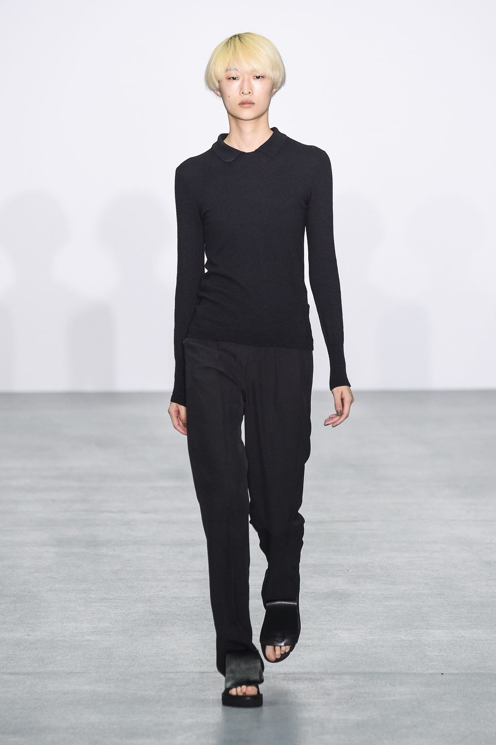 Fashion Week London Spring/Summer 2017 look 3 from the Eudon Choi collection 女装