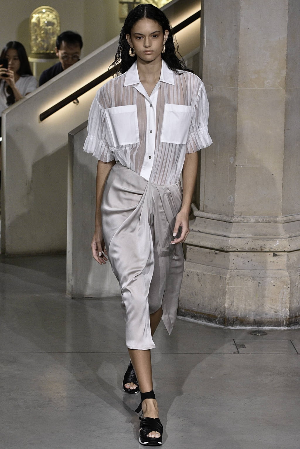 Fashion Week London Spring/Summer 2019 look 10 from the Eudon Choi collection womenswear