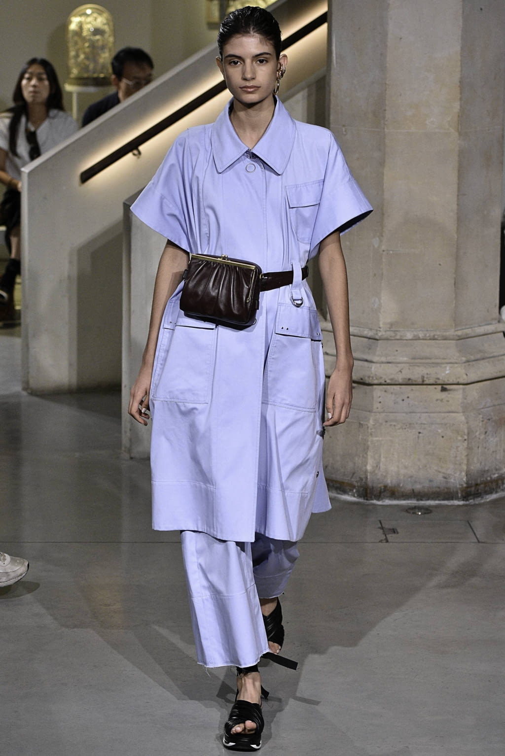 Fashion Week London Spring/Summer 2019 look 37 from the Eudon Choi collection 女装