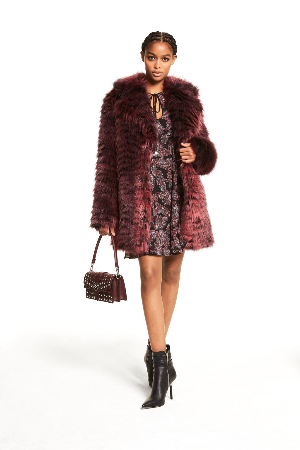 Fashion Week New York Fall/Winter 2022 look 30 from the MICHAEL Michael Kors collection womenswear