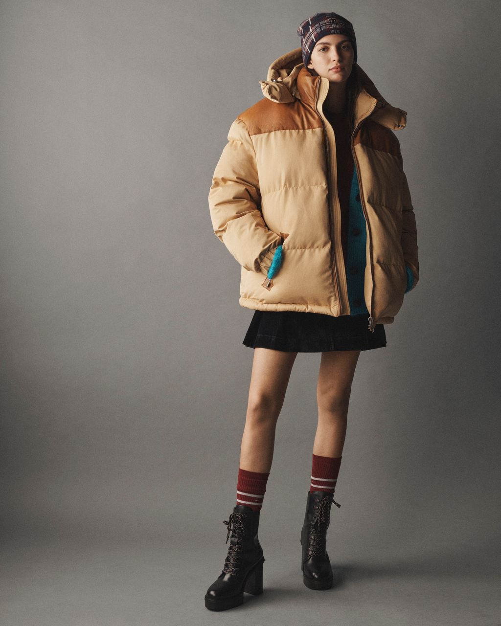 Fashion Week New York Fall/Winter 2023 look 4 from the Tommy Hilfiger collection 女装