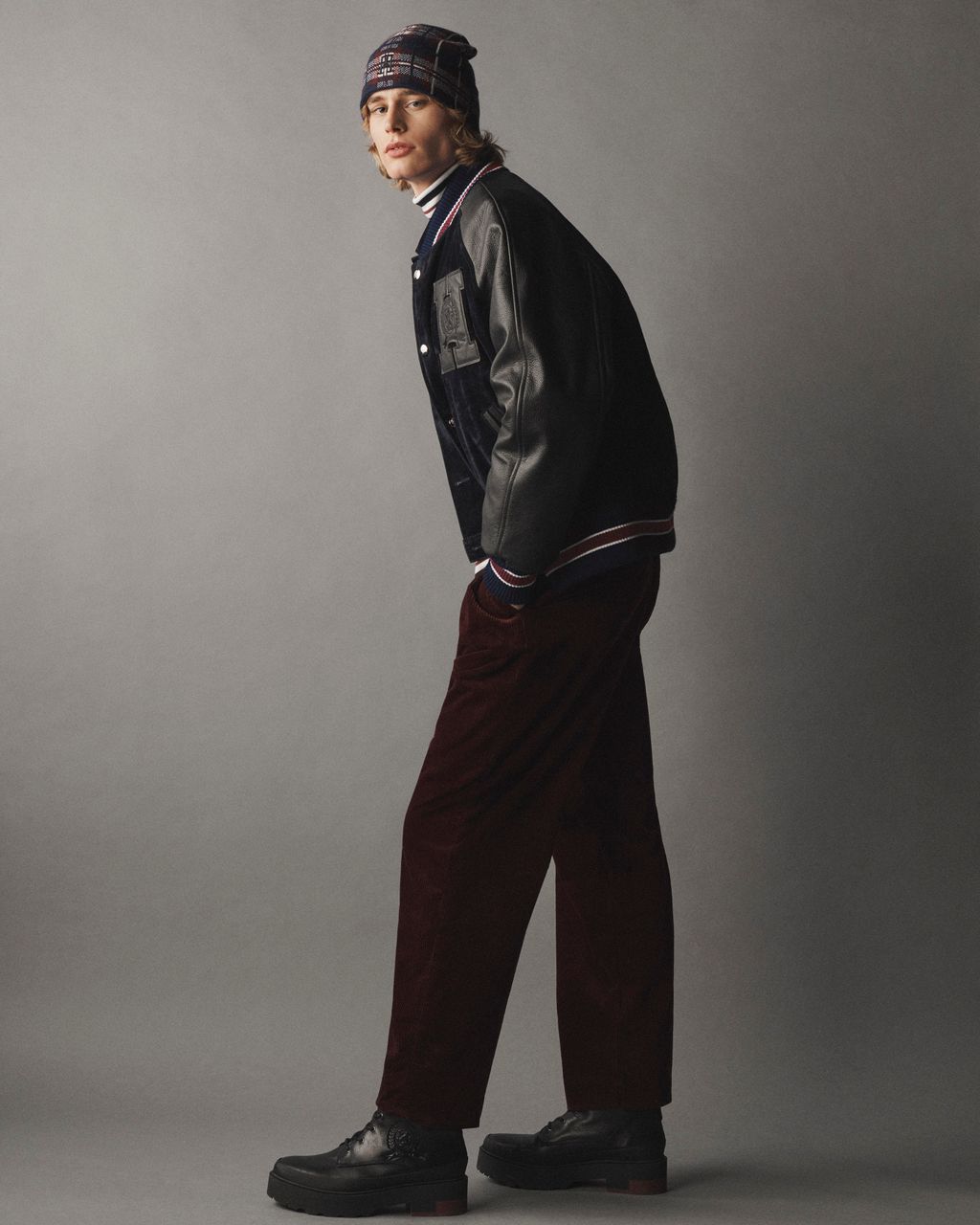 Fashion Week New York Fall/Winter 2023 look 6 de la collection Tommy Hilfiger menswear