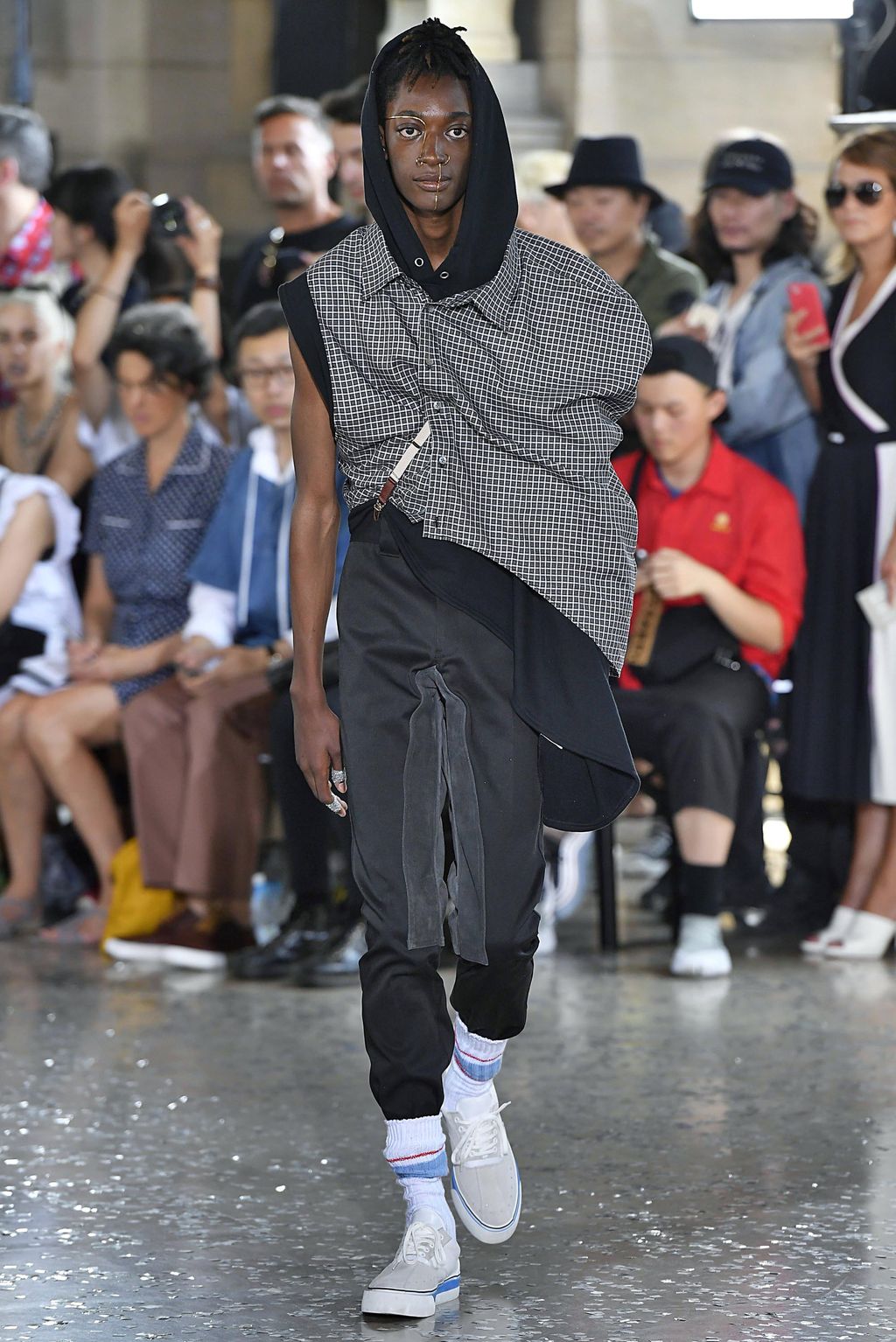 Fashion Week Paris Spring/Summer 2019 look 3 from the Facetasm collection menswear