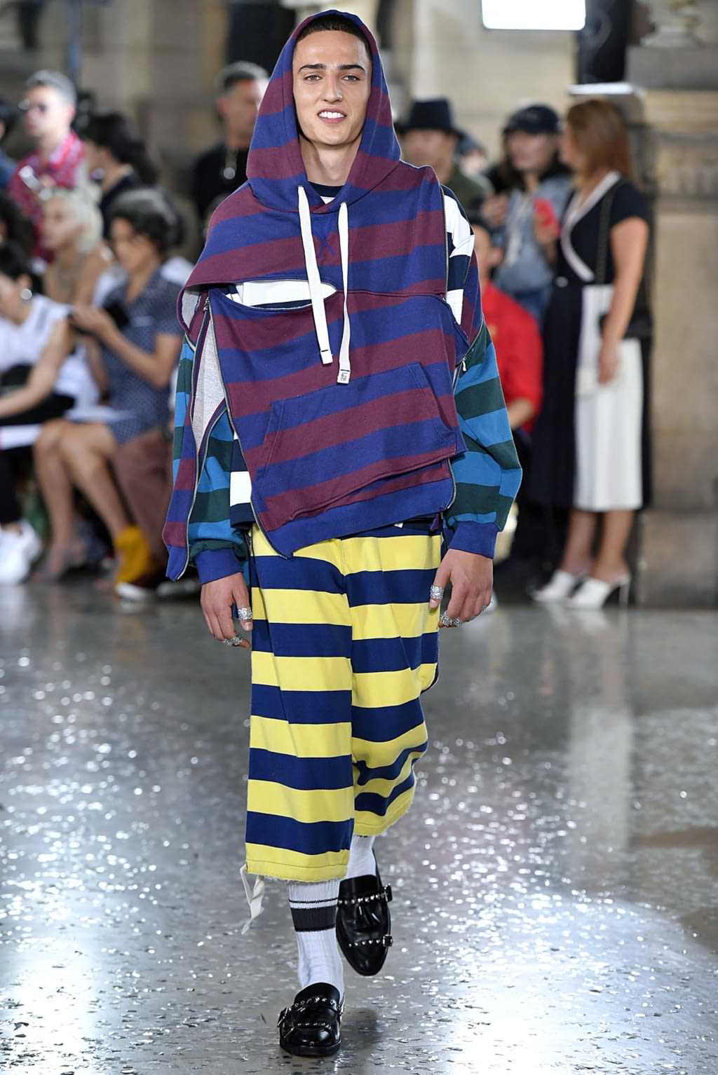 Fashion Week Paris Spring/Summer 2019 look 21 from the Facetasm collection menswear