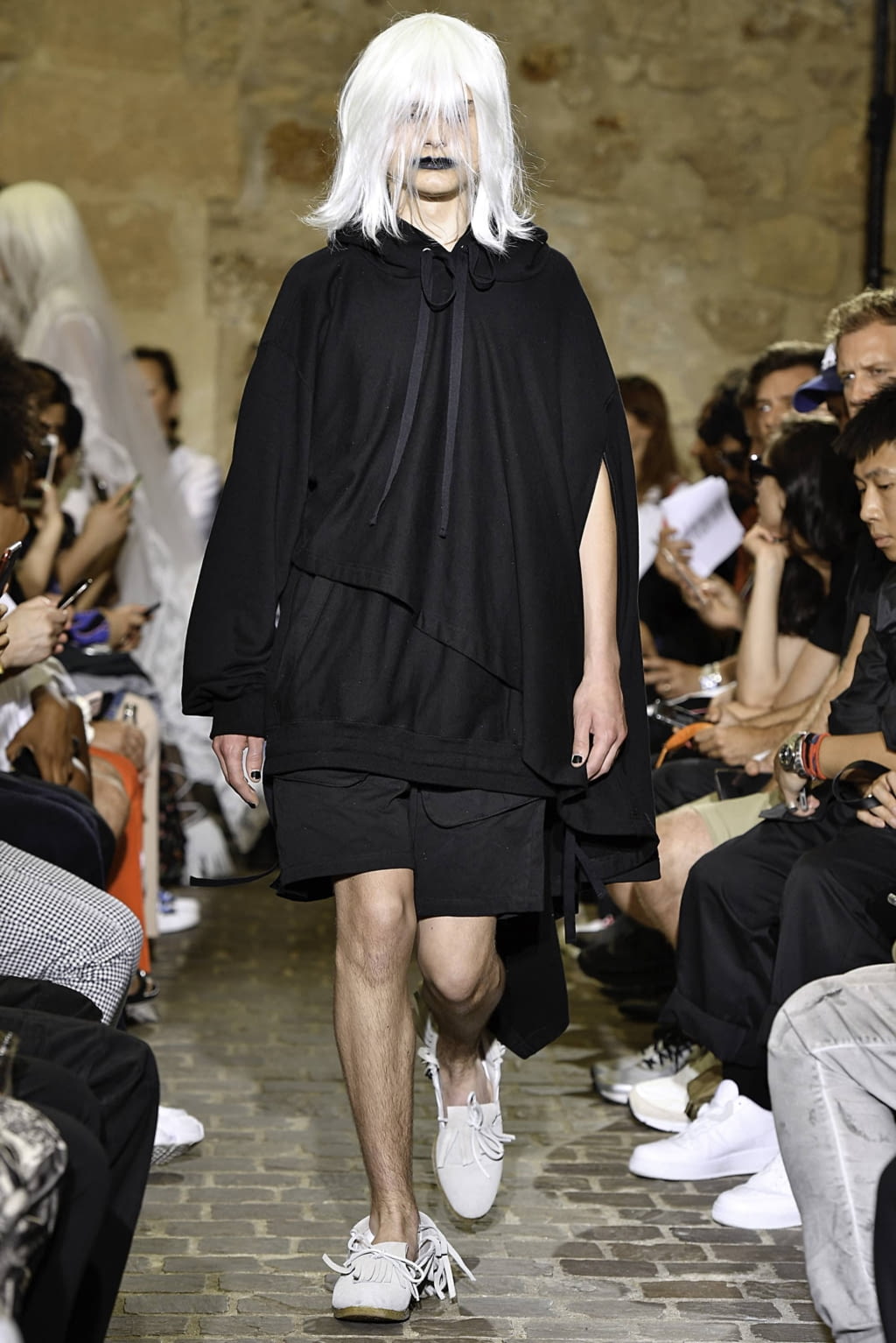 Fashion Week Paris Spring/Summer 2020 look 13 from the Facetasm collection menswear