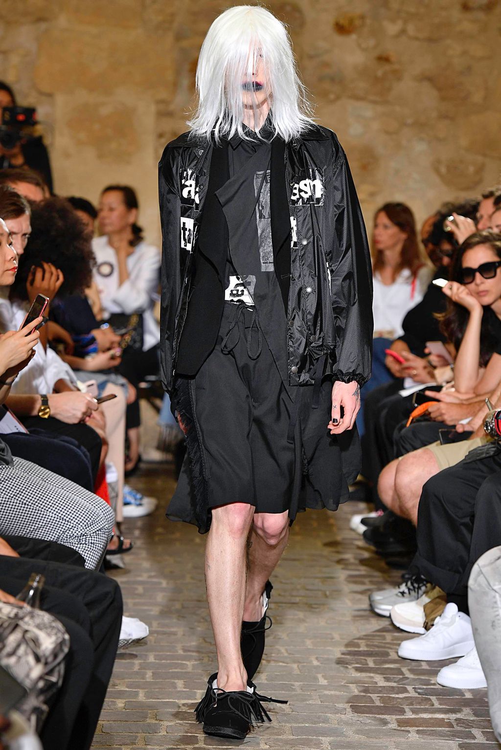 Fashion Week Paris Spring/Summer 2020 look 15 from the Facetasm collection 男装