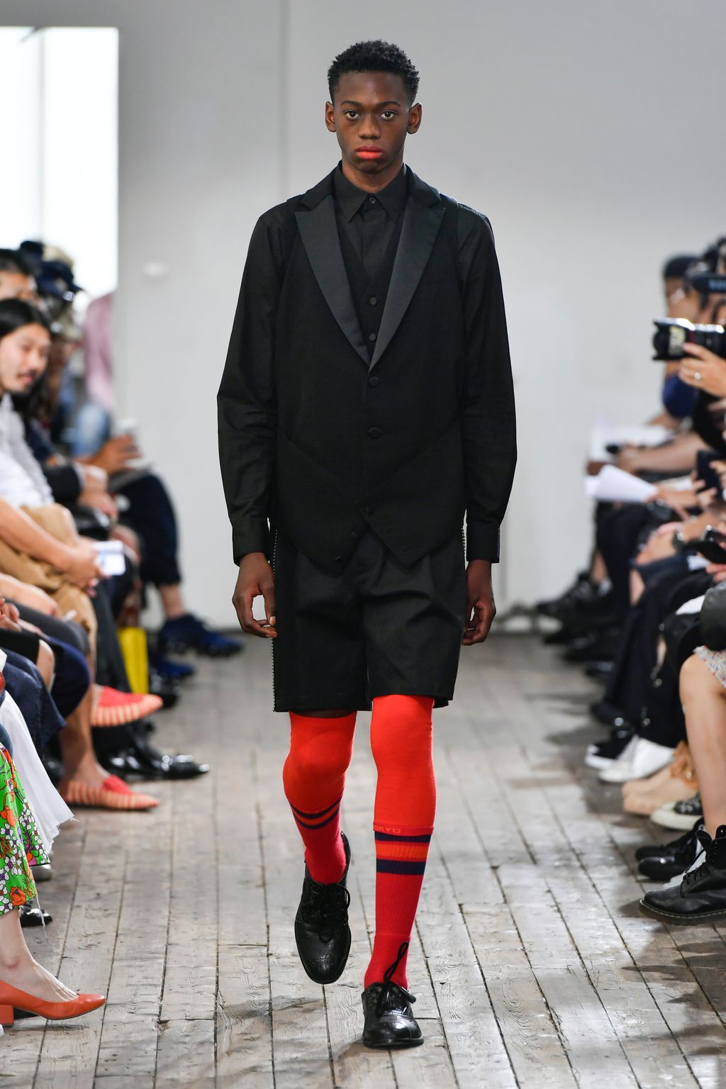 Fashion Week Paris Spring/Summer 2018 look 2 from the Facetasm collection menswear