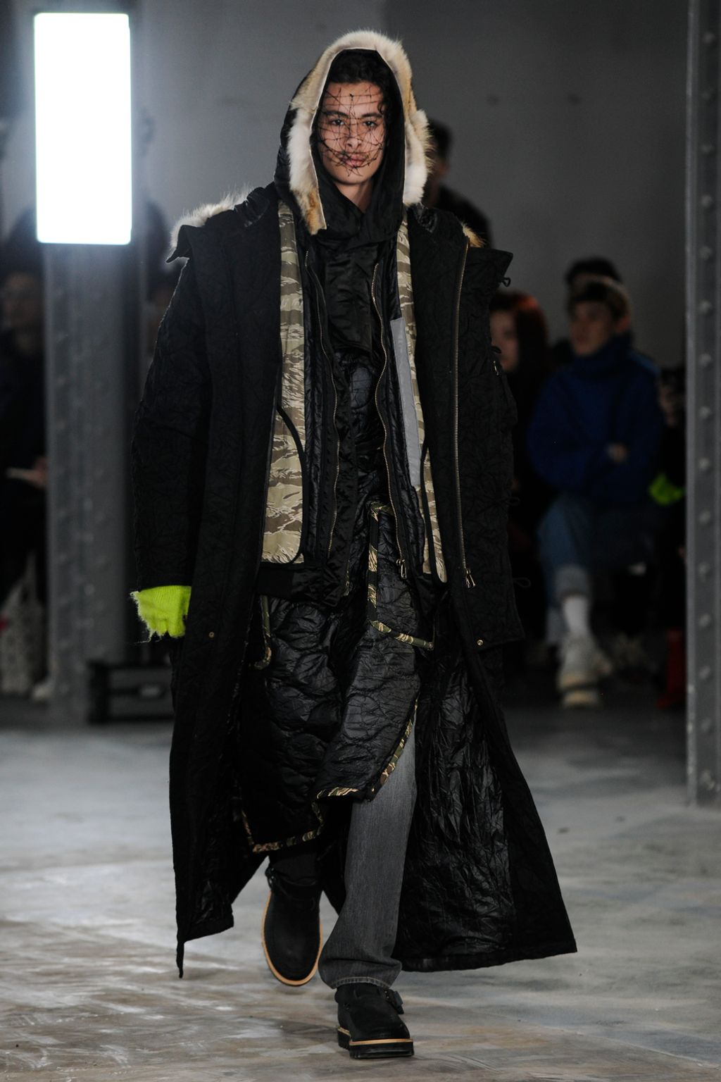 Fashion Week Paris Fall/Winter 2018 look 15 from the Facetasm collection menswear
