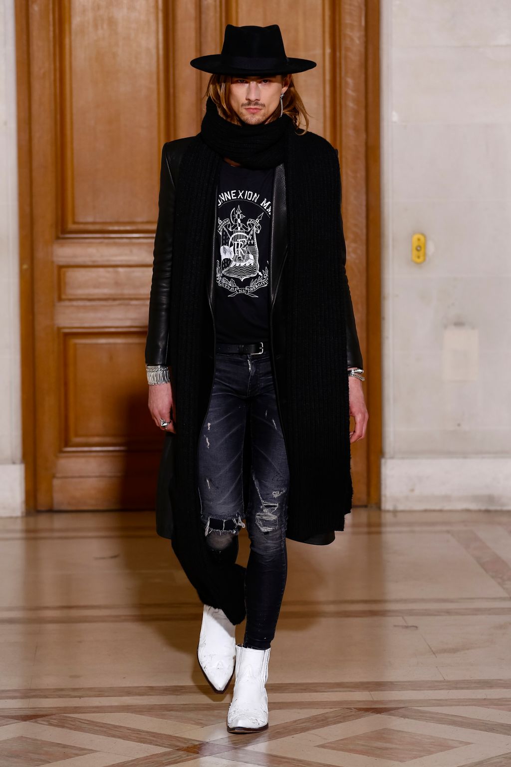 Fashion Week Paris Fall/Winter 2017 look 30 from the Faith Connexion collection womenswear