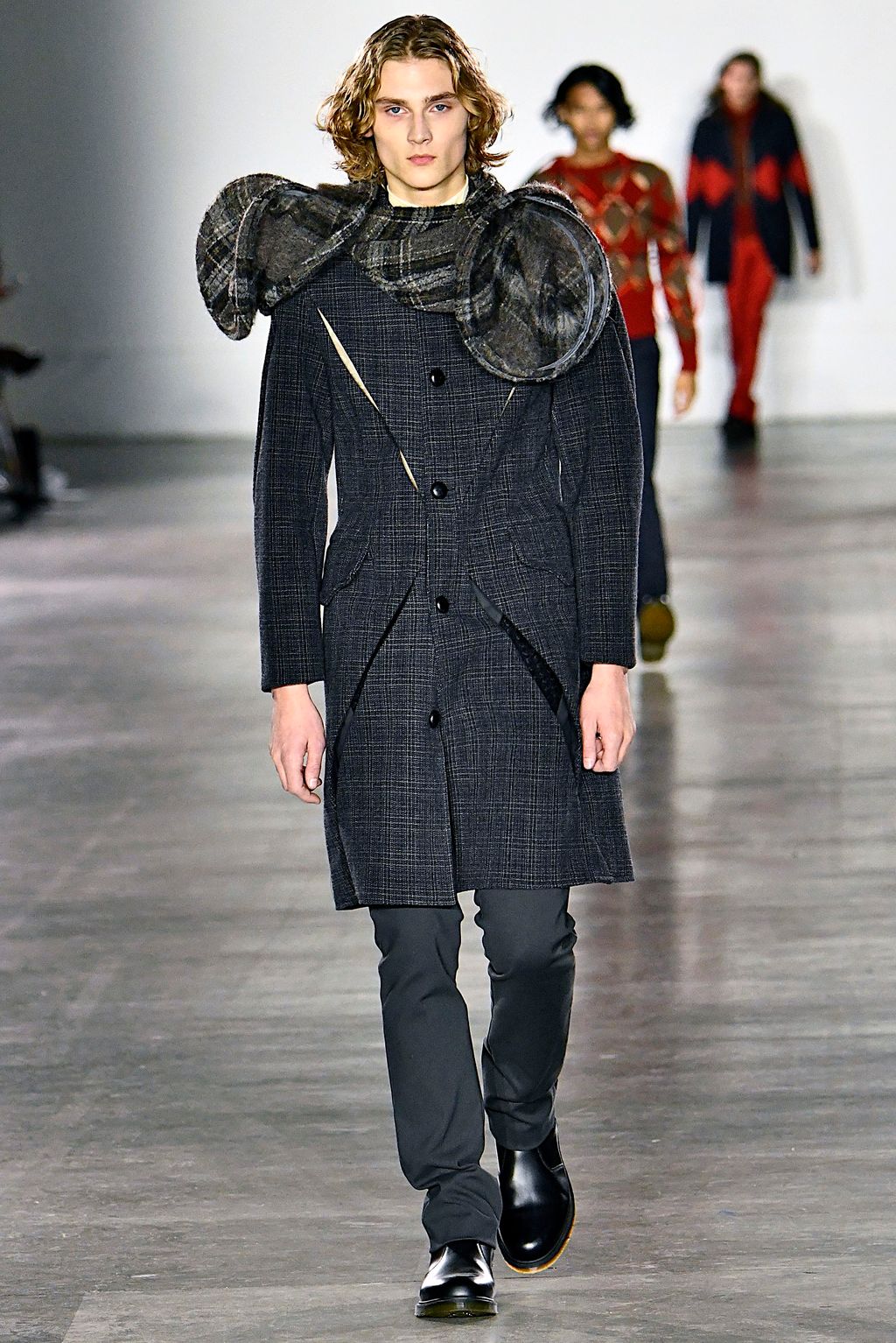 Fashion Week London Fall/Winter 2019 look 45 from the Fashion East collection menswear