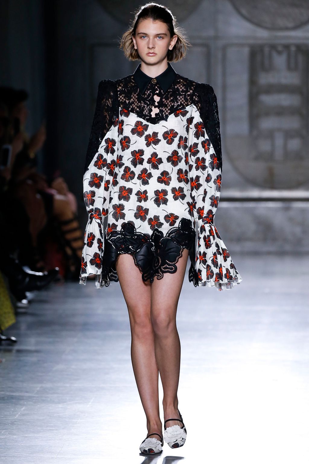 Fashion Week Milan Spring/Summer 2018 look 13 from the Fausto Puglisi collection womenswear