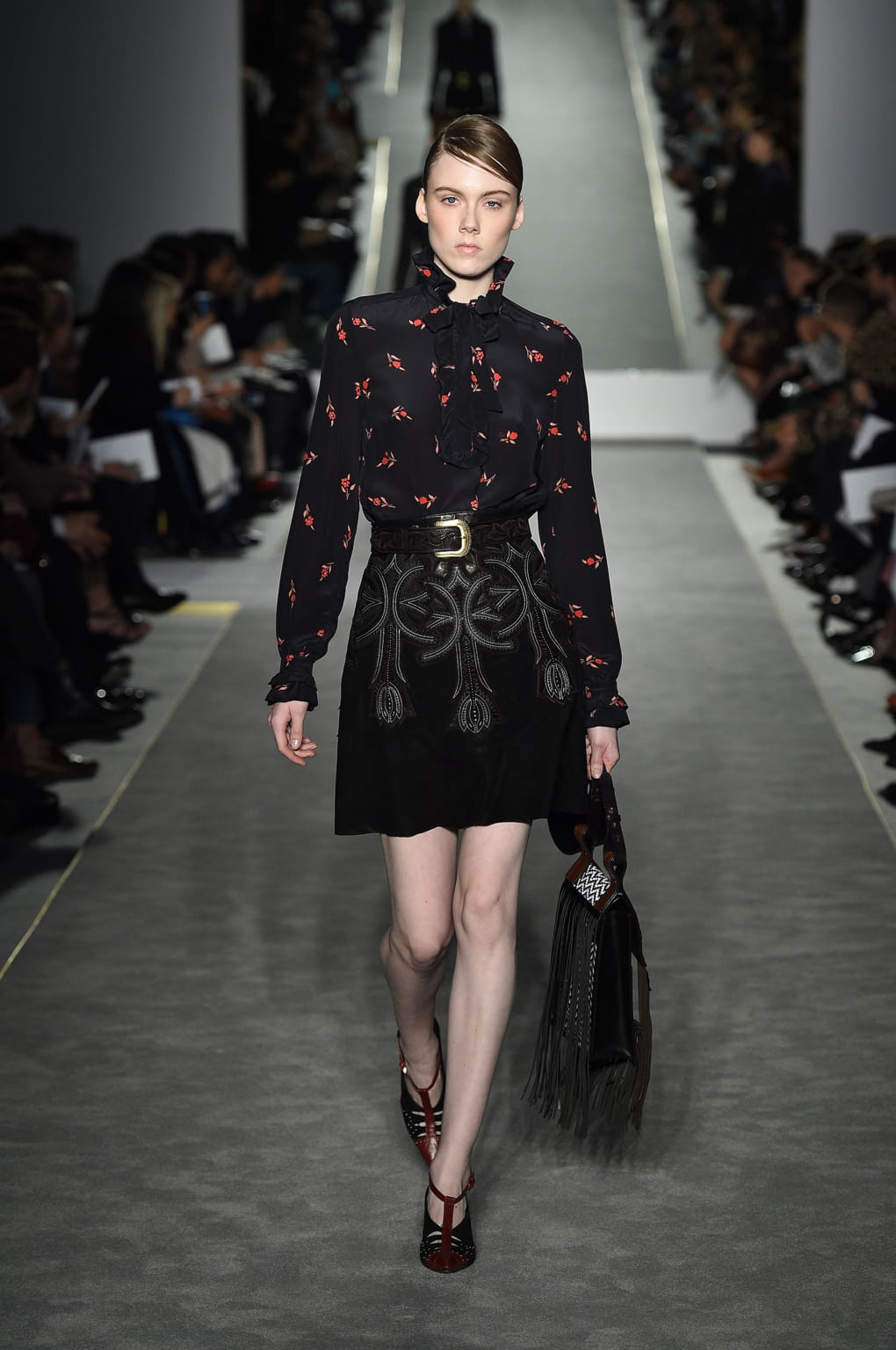Fashion Week Milan Fall/Winter 2016 look 9 from the Fay collection womenswear