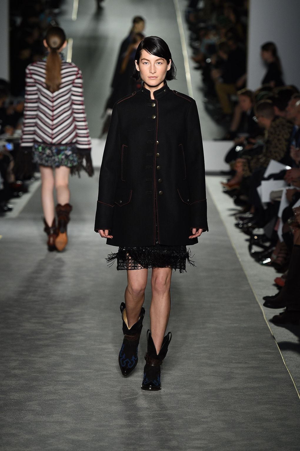 Fashion Week Milan Fall/Winter 2016 look 15 from the Fay collection womenswear