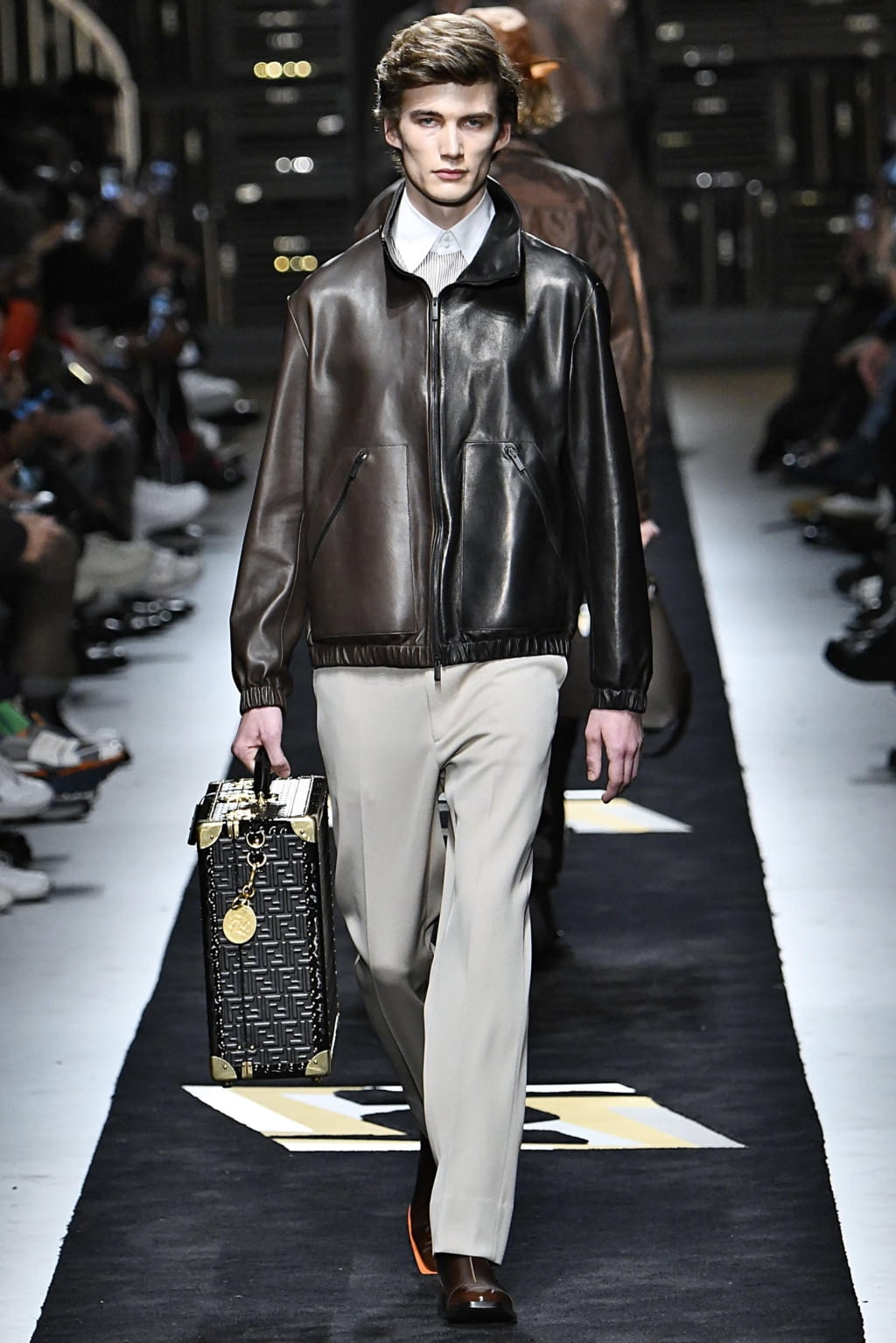 Fashion Week Milan Fall/Winter 2019 look 11 from the Fendi collection 男装