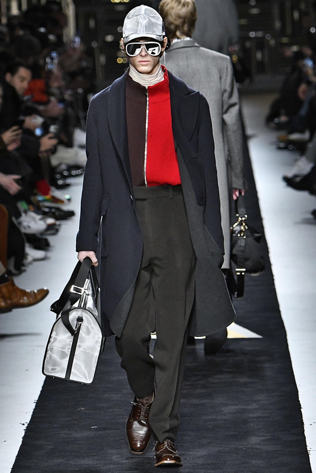 Fashion Week Milan Fall/Winter 2019 look 39 from the Fendi collection 男装