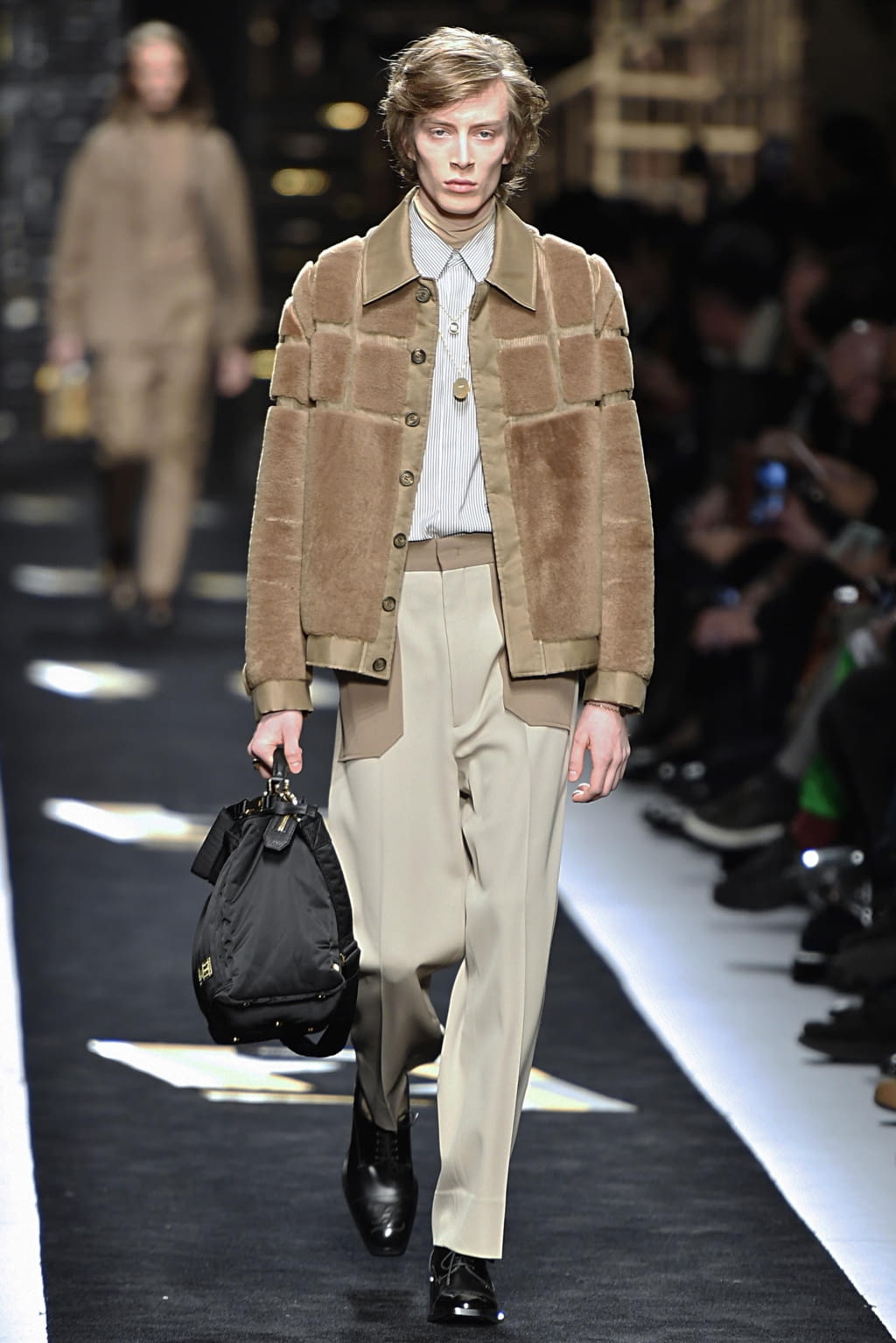 Fashion Week Milan Fall/Winter 2019 look 2 from the Fendi collection menswear