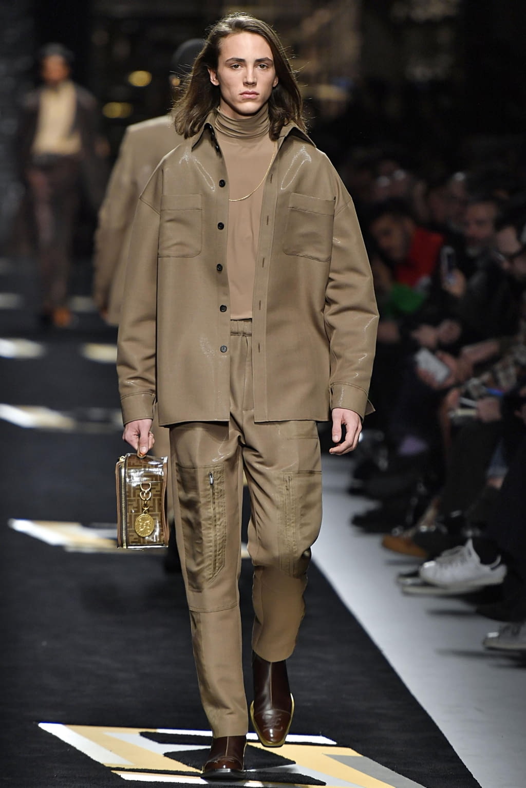Fashion Week Milan Fall/Winter 2019 look 4 from the Fendi collection menswear