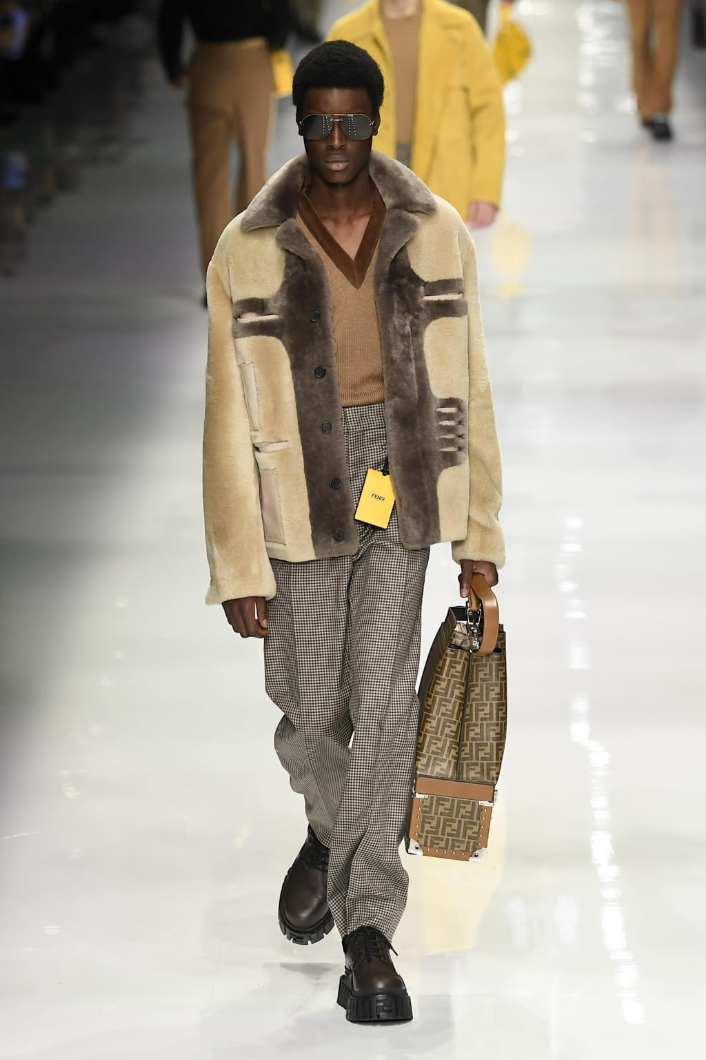 Fashion Week Milan Fall/Winter 2020 look 24 from the Fendi collection menswear