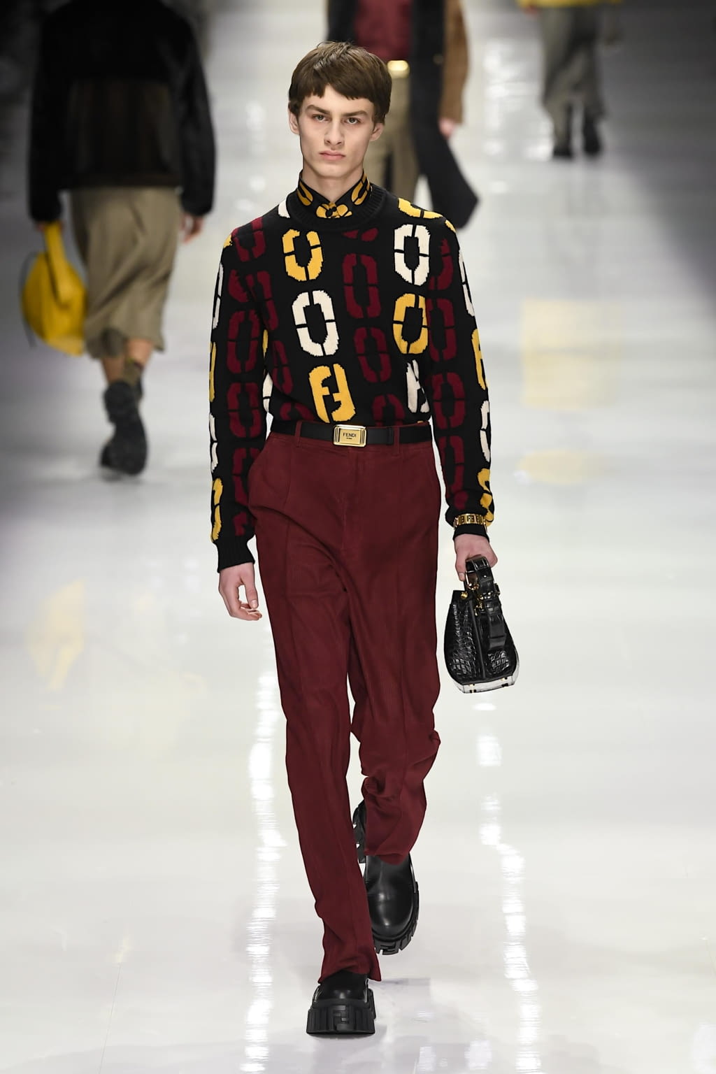 Fashion Week Milan Fall/Winter 2020 look 28 from the Fendi collection menswear