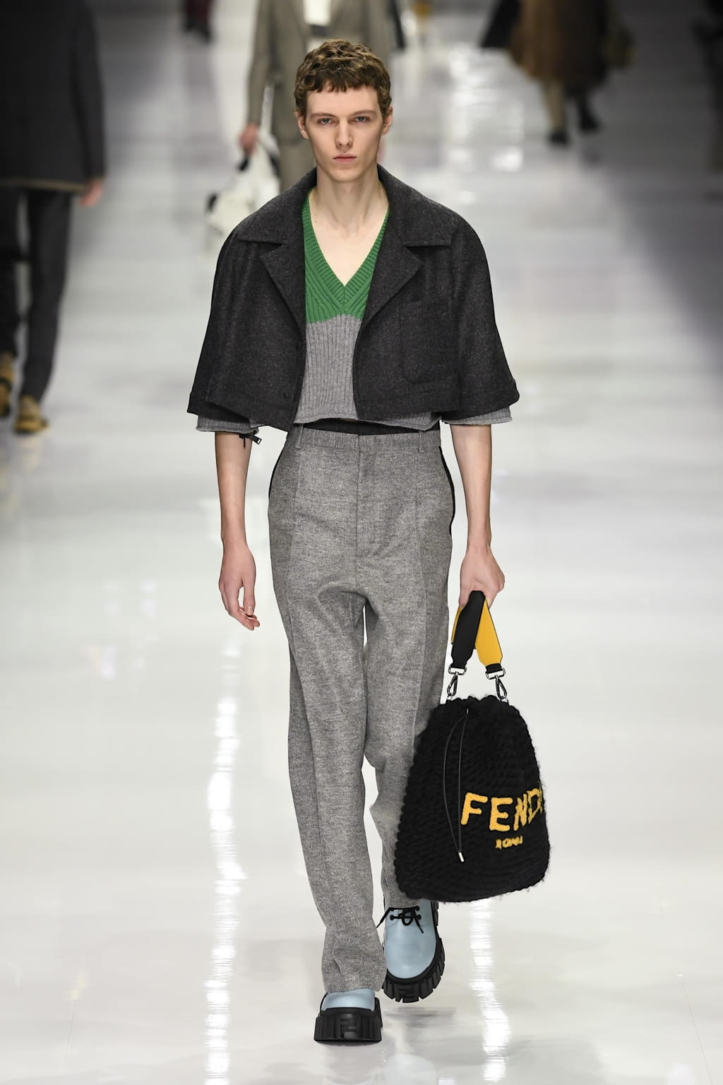 Fashion Week Milan Fall/Winter 2020 look 32 de la collection Fendi menswear