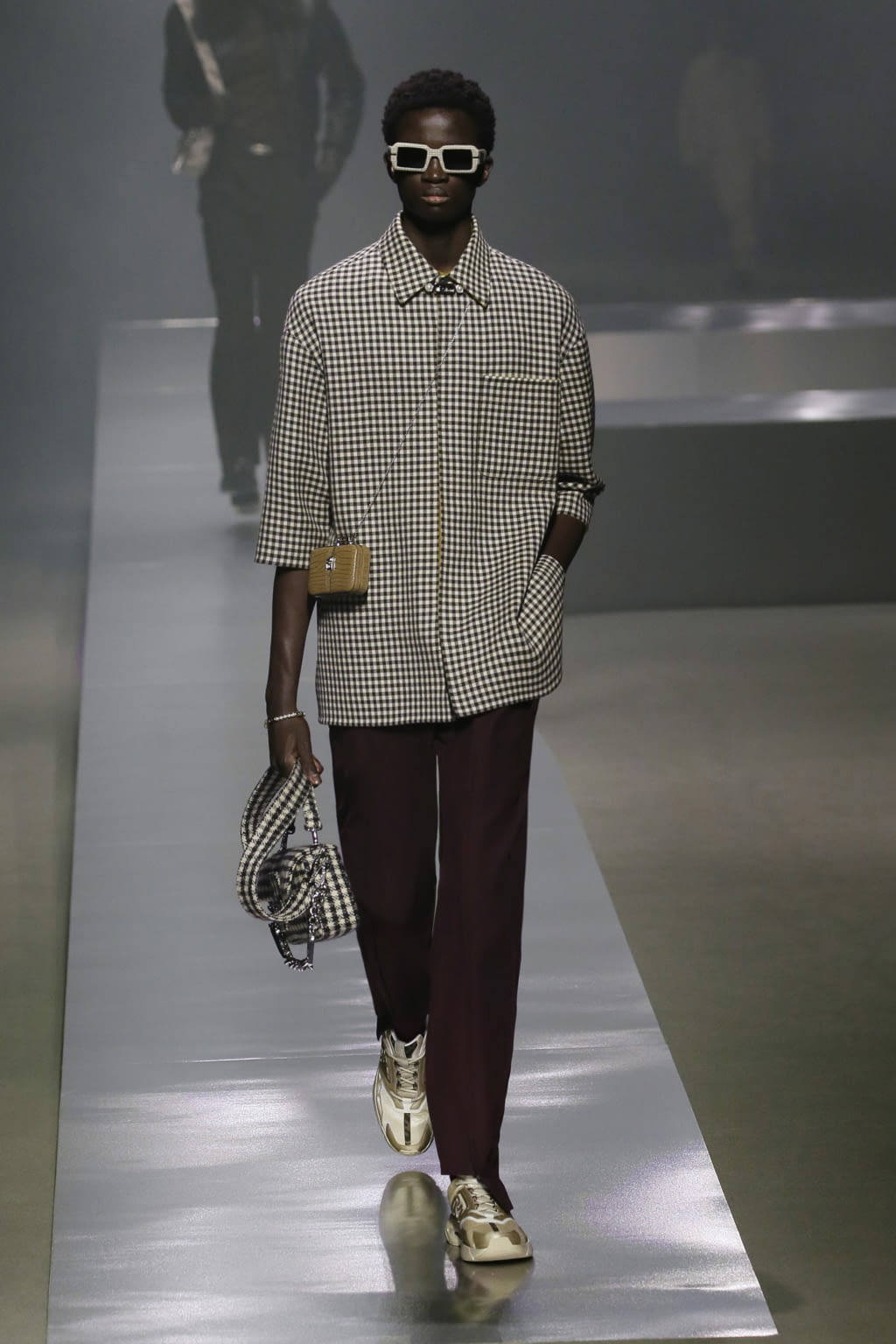 Fashion Week Milan Fall/Winter 2022 look 18 from the Fendi collection 男装
